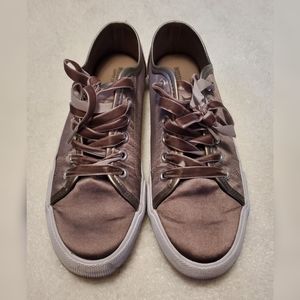 Mossimo Sneakers 8 Tennis Shoes Taupe Satin Velvet Brown